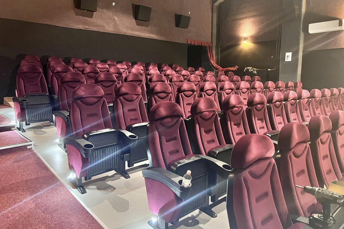 gődőllői mozi felújítás megújult a gödöllői mozi