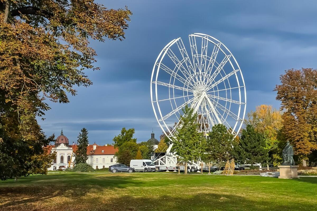 gödöllői óriáskerék Épül a gödöllői óriáskerék