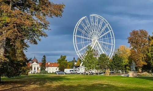 Épül a gödöllői óriáskerék